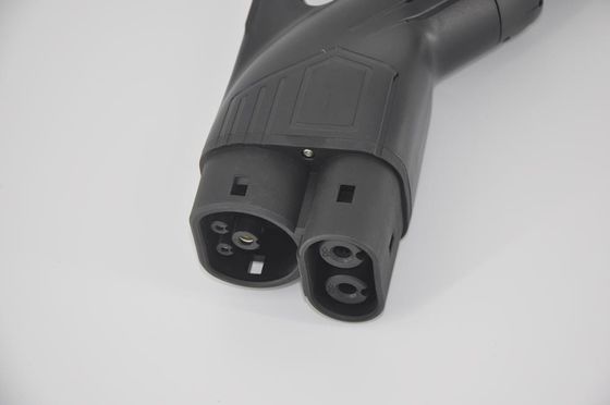 Купить Штепсельная вилка заряжателя GBT DC TPU 125A CCS EV комбинированная с подгонянной длиной онлайн изготовление