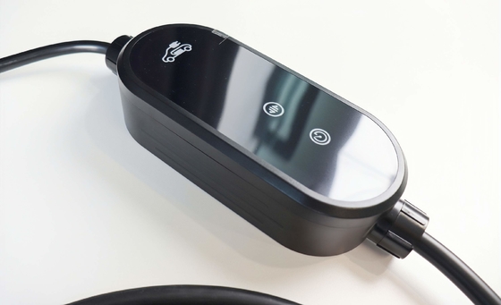 Хорошая цена CE 3kW Portable EV Charger 16A IP67 with 5m Cable онлайн